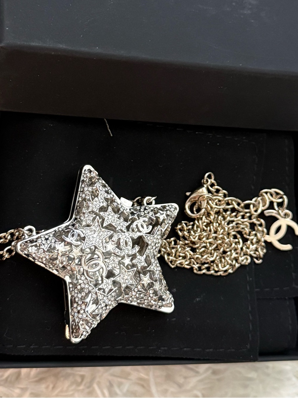 Star accessory